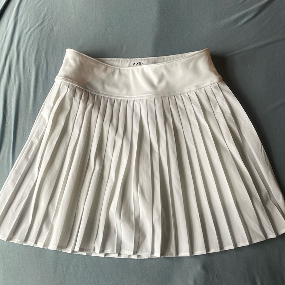 White Abercrombie active Tennis Skirt Skort White size 13/14